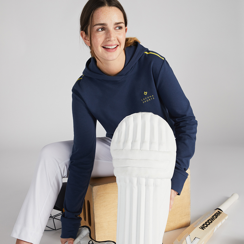 female cricketer