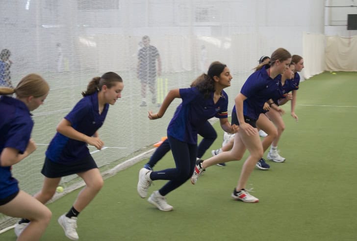 Teamwear teams - MCC Foundation 8